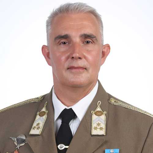 Kaszab Zoltán főtörzszászlós úr