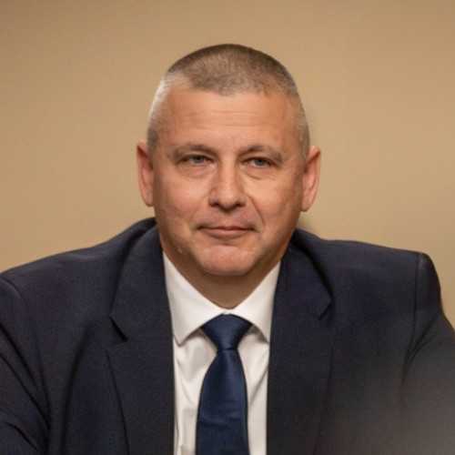 Dr_Ruszin-Szendi_Romulusz_05