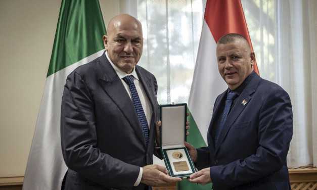 20261023Hungarian_Italian_MinisterOfDefense-FD_nyitó