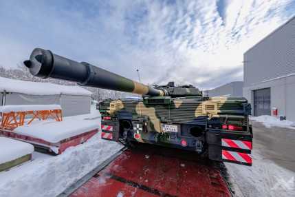 Leopard 2A7HU 04