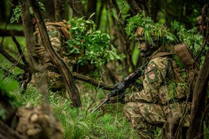 202405_Brave_Warrior_FLF_BG_tatai_dandár (17)