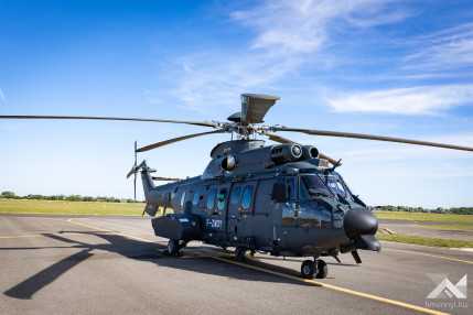 20240513_szolnok_h225_helikopter_fogadas_ER_013