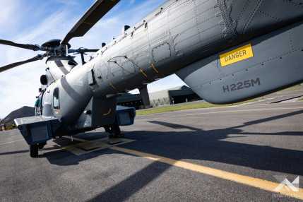 20240513_szolnok_h225_helikopter_fogadas_ER_017