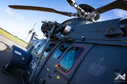 20240513_szolnok_h225_helikopter_fogadas_ER_025