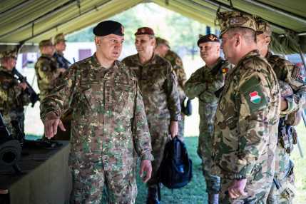 20240530_HUN_ROE_Vezerkari_fonoki_talalkozo_SG_029