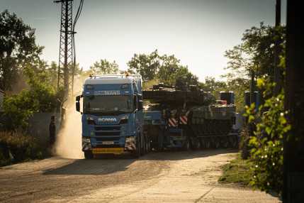 202406_Tata_Leopard_2A7HU_érkezés_KL (1)