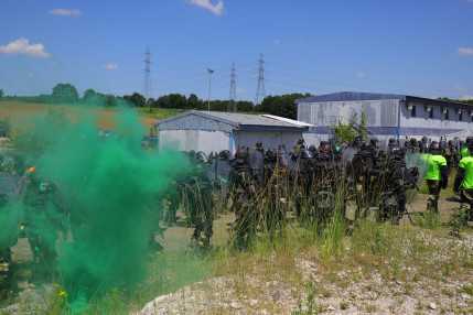 Kelly_s_heroes_keresztképzés-KFOR (5)