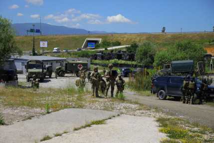 Kelly_s_heroes_keresztképzés-KFOR (6)