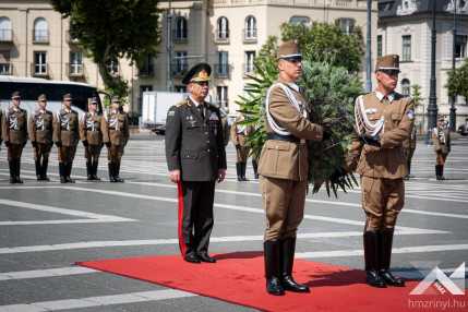 20240628_honvedelmi_miniszter_azeri_vedelmi_miniszter_5