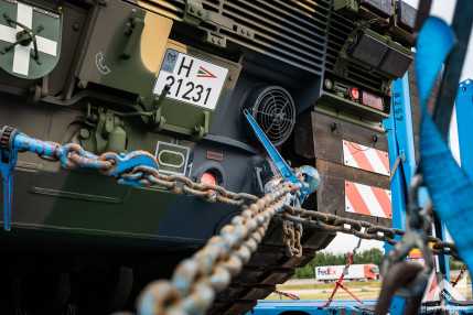 20240723_Leopard_2A7HU_erkezes_Hegyeshalom_SG_9