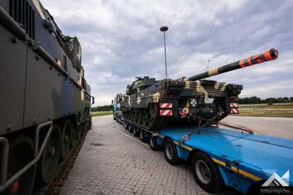 20240723_Leopard_2A7HU_erkezes_Hegyeshalom_SG_14