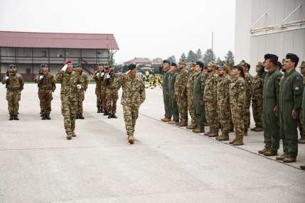 202410_Mi-17_H225M_váltás-EUFOR_DV (2)