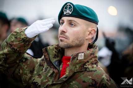 20241202_miniszteri_látogatás_EUFOR_KG (14)