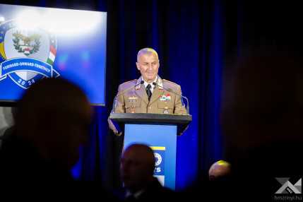 20241202_miniszteri_látogatás_EUFOR_KG (19)