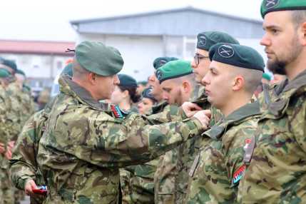 2025.02_Pristina_KFOR_medálparade_14