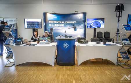 2025000508_ Space and defense summit _PAK_-15