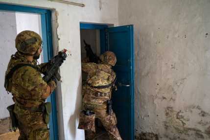 202505_NATO Előretolt Szf_Többnemzeti Harccsoport_olaszok_Hajdusámson_VI_8
