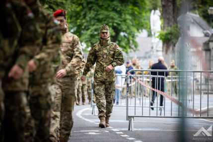 20250515_Lourdes_katonaizarandoklat_1500px_KG007