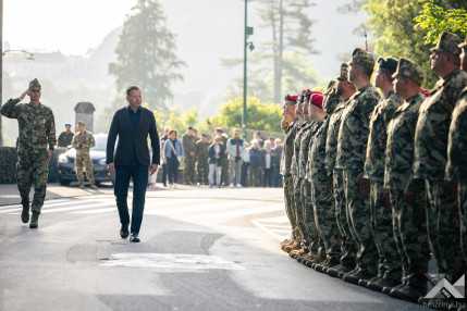 20250517_Lourdes_katonaizarandoklat_1500px_KG002