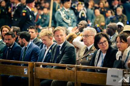 20250518_Lourdes_katonaizarandoklat_1500px_KG002