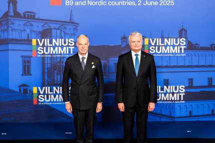 20250602_Bukaresti_Kilencek_csúcstalálkozó_Vilnius_KG (1)