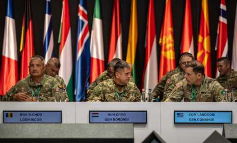 20250708_Várkert bazár - NATO Landcom konf_PAK_-1_nyitó