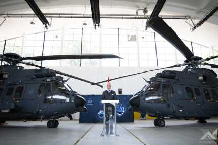 KT20250715helikopter átadás1