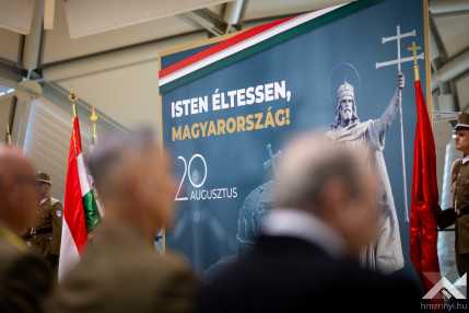 2025.08.19_közp_ünnep_bálna_KG_3