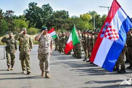 w2025.08.28.nato flf bg hu parancsnok valtas ujmajor.rt (4)