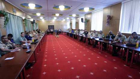 2025.09.05_bangledeshi vezetőképző tanfolyamosok látogatása_SzL_3