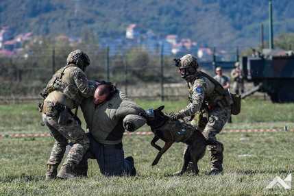 w2025.09.26.qr gyakorlat eufor szarajevo.rt (25)