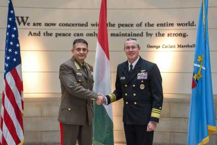 20251020_Böröndi_Gábor_vzds_Washington_ (4)