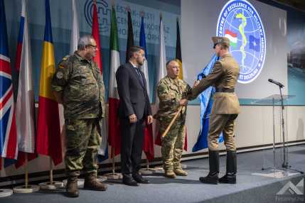 20251022_Átadás átvétel_VF__12