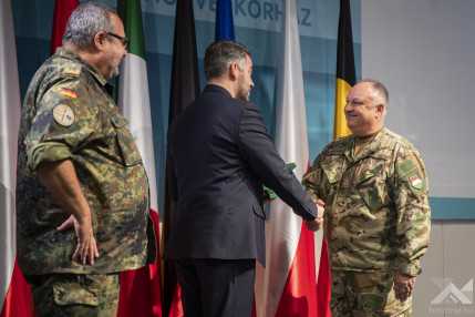 20251022_Átadás átvétel_VF__14