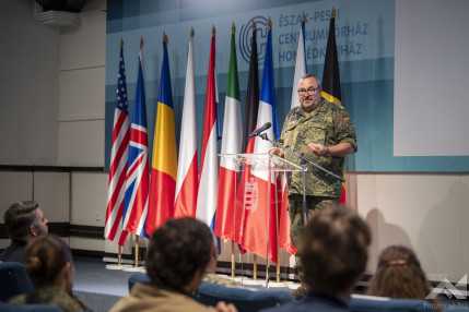 20251022_Átadás átvétel_VF__16