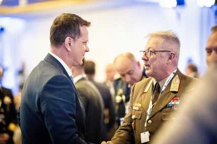 20251105_NATO_Védelmi_Ipari_Fórum_Bukarest (6)