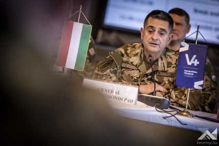 20251118-V4_VKF_Találkozó_Füred-FD-22