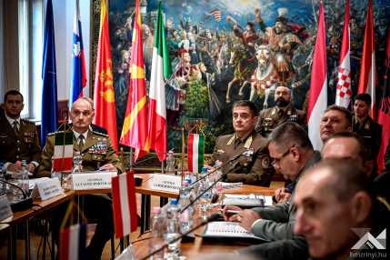 w2025.11.27.vedelmi egyuttmukodes.rt. (18)