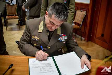 w2025.11.27.vedelmi egyuttmukodes.rt. (33)