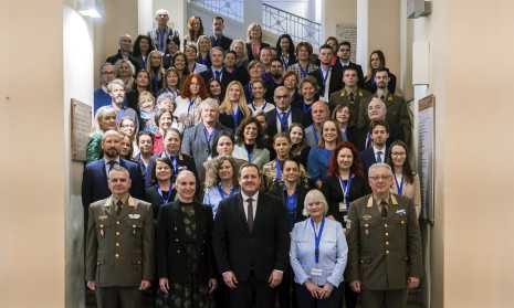 202512_Nemzetközi_Nyelvi_Konferencia_csoportkép_nyitó