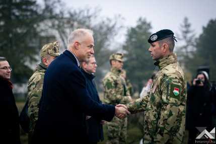 20251212_Tata_Leopard_honvedelemhu_2500px_KG010