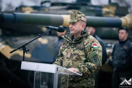 20251212_Tata_Leopard_honvedelemhu_2500px_KG013