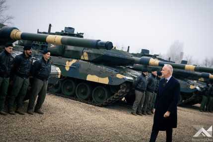 20251212_Tata_Leopard_honvedelemhu_2500px_KG019