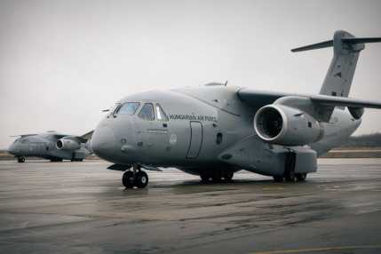 KC-390