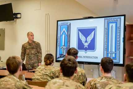 202602_french_soldiersw_Hódmezővásárhely_8