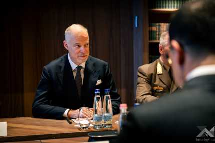 20260223_Alban_delegacio_2500px_KG021