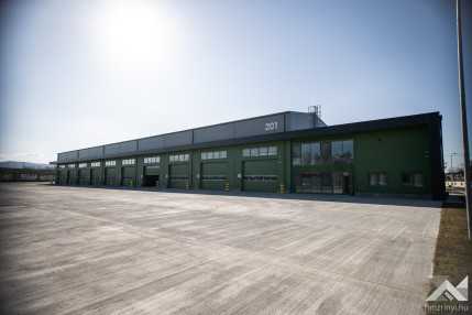 20260319_Tata-Miniszter-FD-01