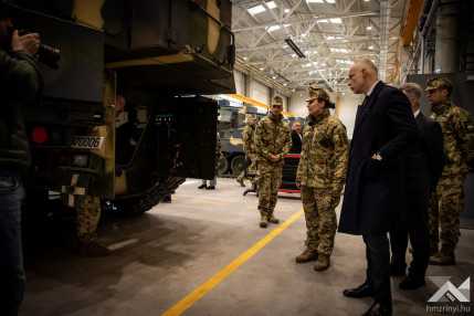 20260319_Tata-Miniszter-FD-24