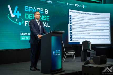 20260326_Bálna_Space&Defend_VF__1