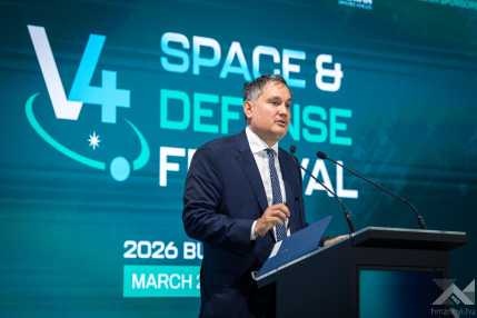 20260326_Bálna_Space&Defend_VF__15